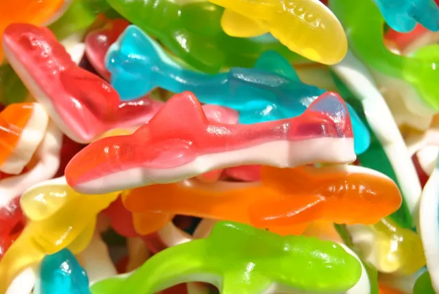 sweet-halal-vegan-requin-lisse-bonbon-g-lifi-sans-gluten image 1