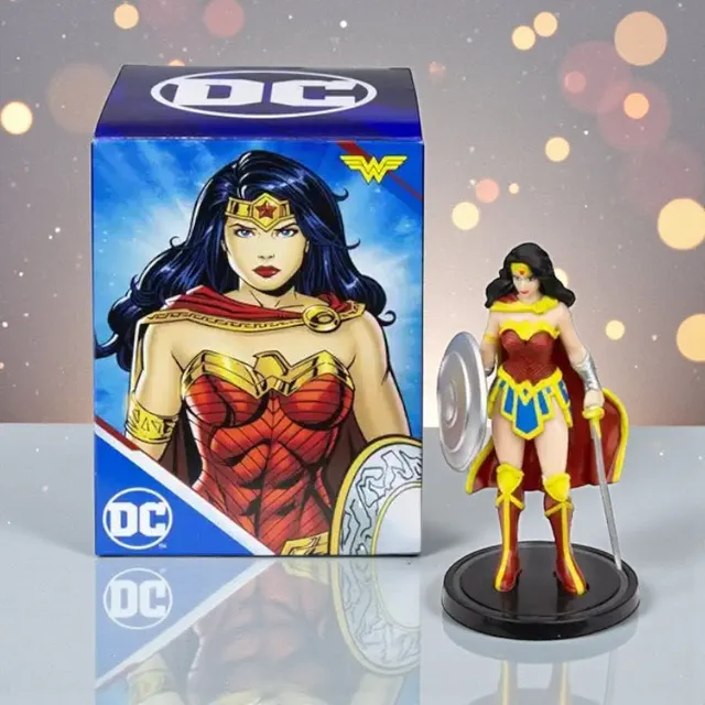 dc-wonder-woman-figurine-led-lumineuse-piles image 1
