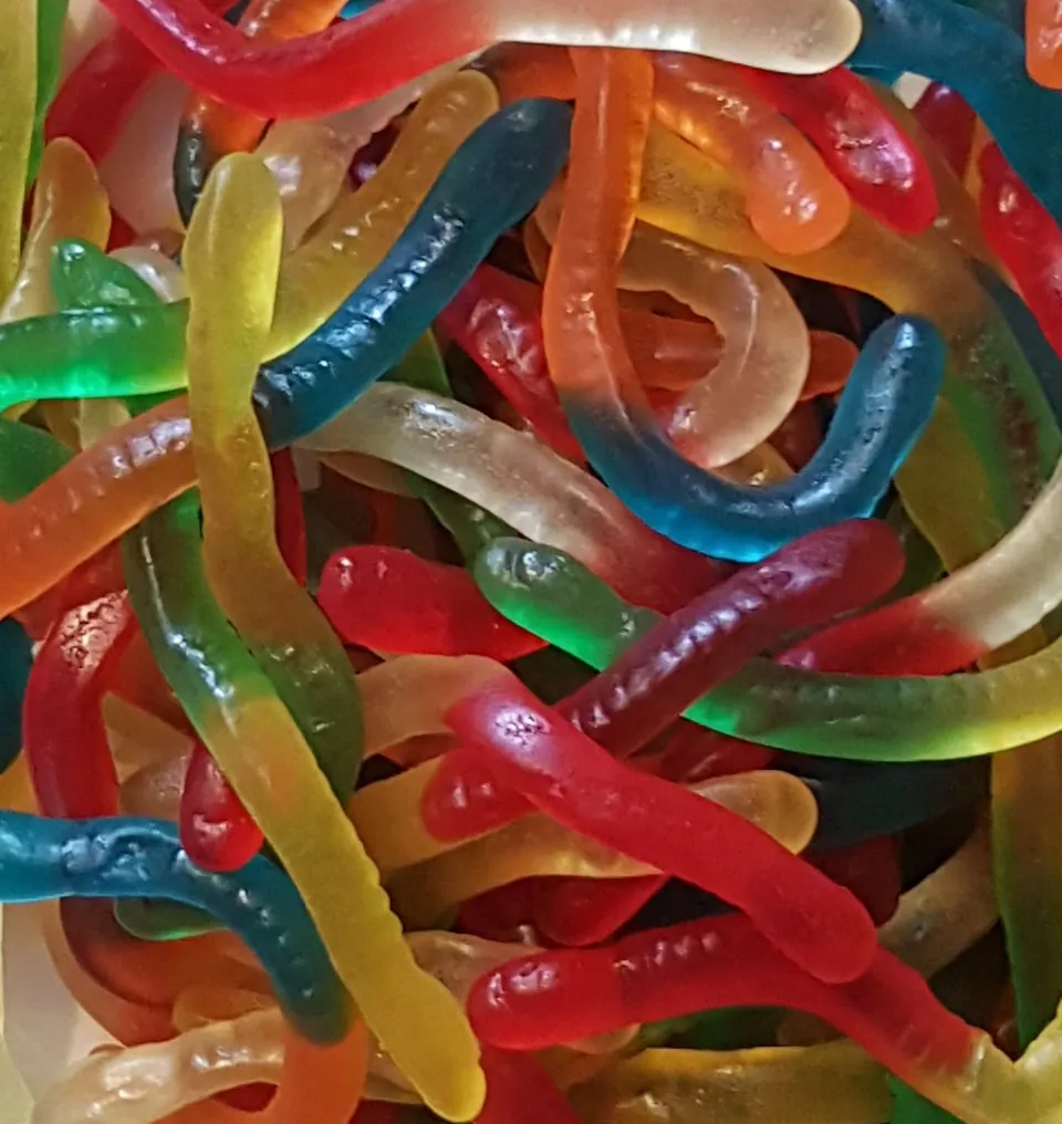 sweet-halal-vegan-en-vrac-vers-fins-lisses-bonbons-go-t-fruits-sans-gluten image 1