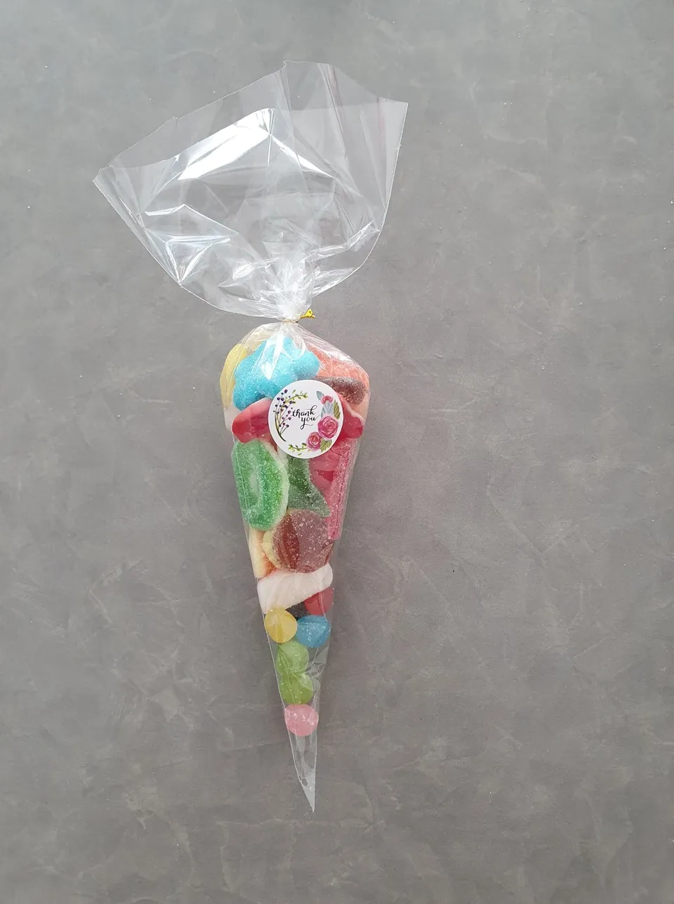 sweet-halal-vegan-mix-sachet-c-ne-bonbons-assortiment image 1