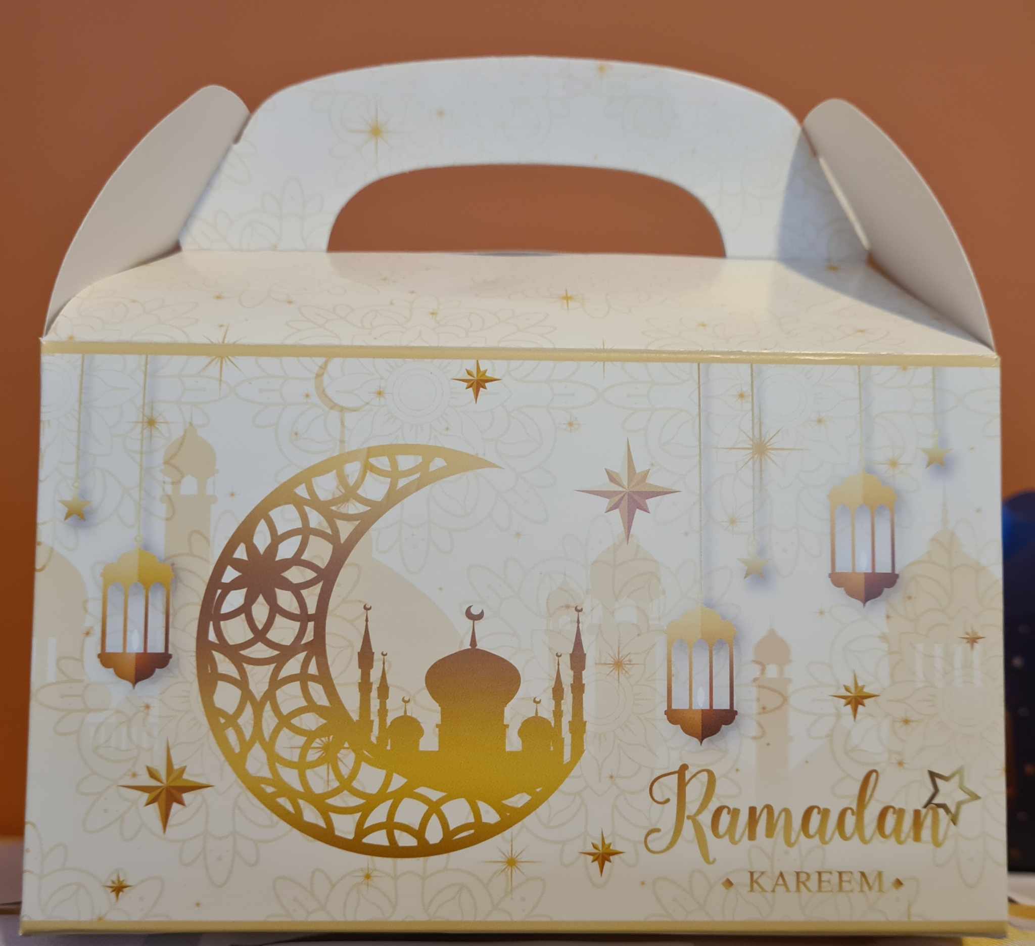 sweet-halal-vegan-box-ramadan-kareem-bo-te-bonbons-15-cm image 1