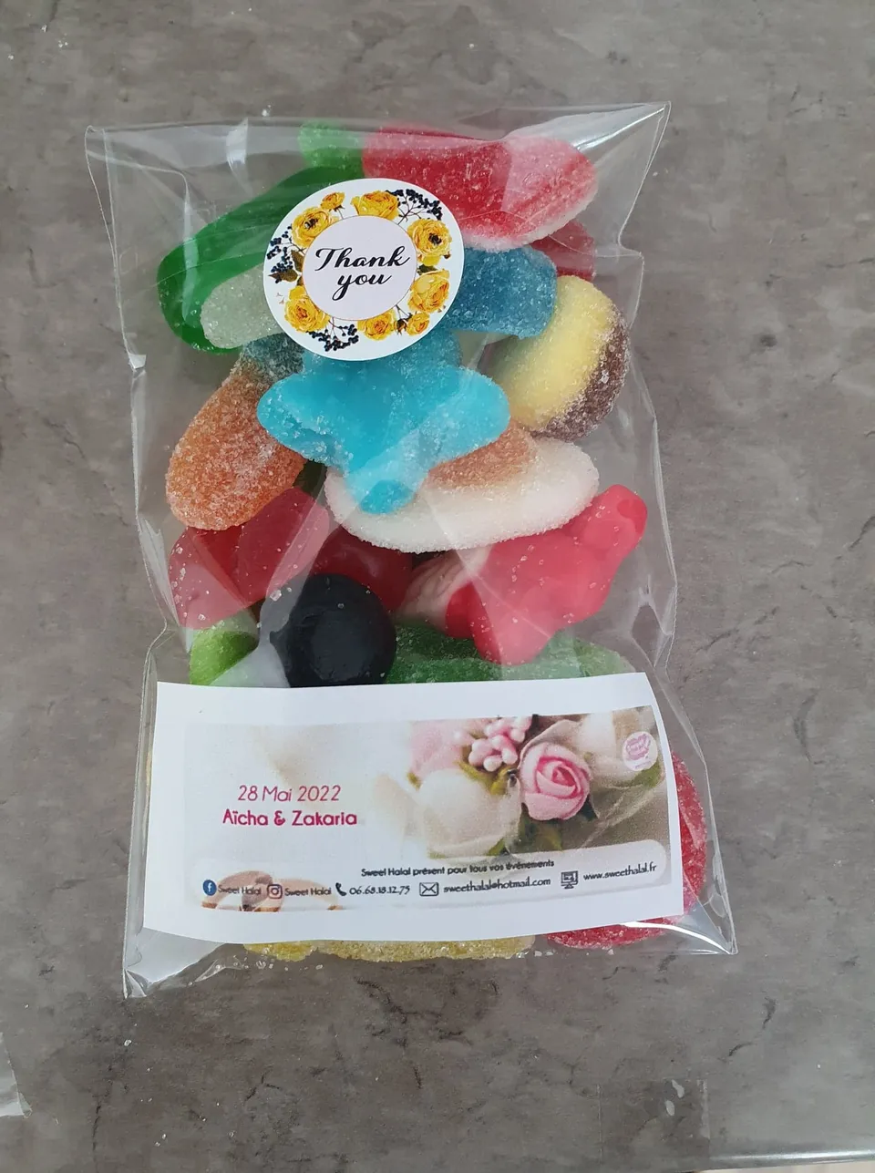 sweet-halal-vegan-mix-fian-aille-mariage-sachet-bonbons-personnalisable image 1
