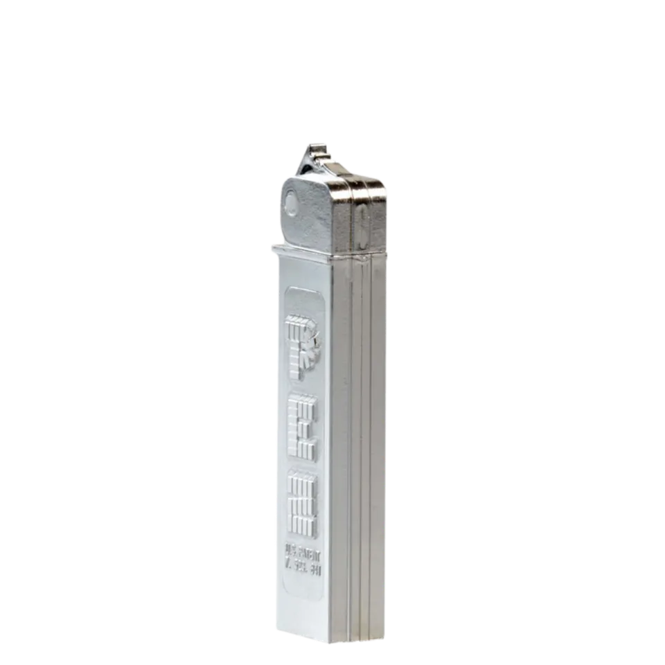 pez-retro-distributeur-metallic-menthe-poivr-e-16g image 1