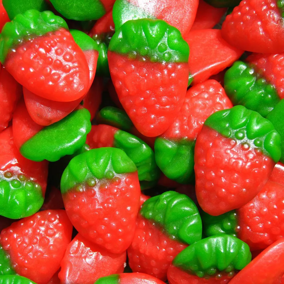 sweet-halal-vegan-en-vrac-fraises-lisses-bonbons-fraise-sans-gluten image 1
